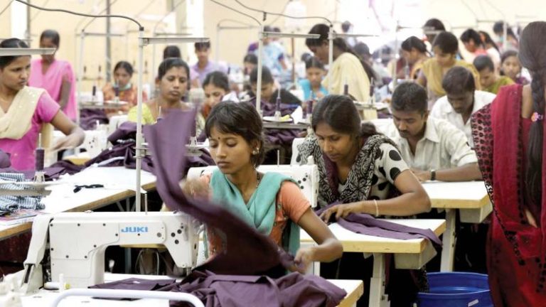 Only 12% of Contract Staff at the end of 2021 were Women: TeamLease Services