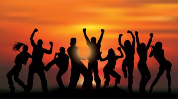 Leaderless Groups - Myth or Reality?