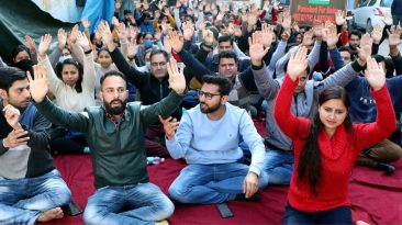 No salaries to protesting Kashmiri Pandit employees sitting at home