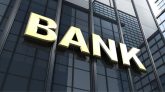 US bank CEOs see economic pessimism lifting, but focus on costs, jobs