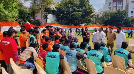 LEADING THE GIG WORKERS