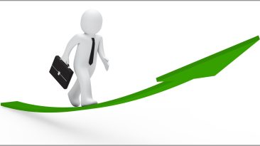 Recalibrating Historiography or Taking a Balanced View on Indian Historical Growth