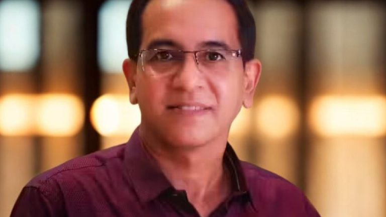 Rasik Dave joins V S International as Head HR